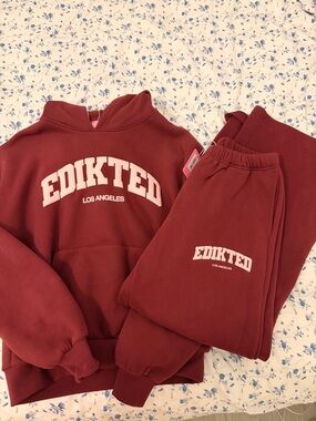 Edikted burgundy size small/extra small hoodie and sweat pants set